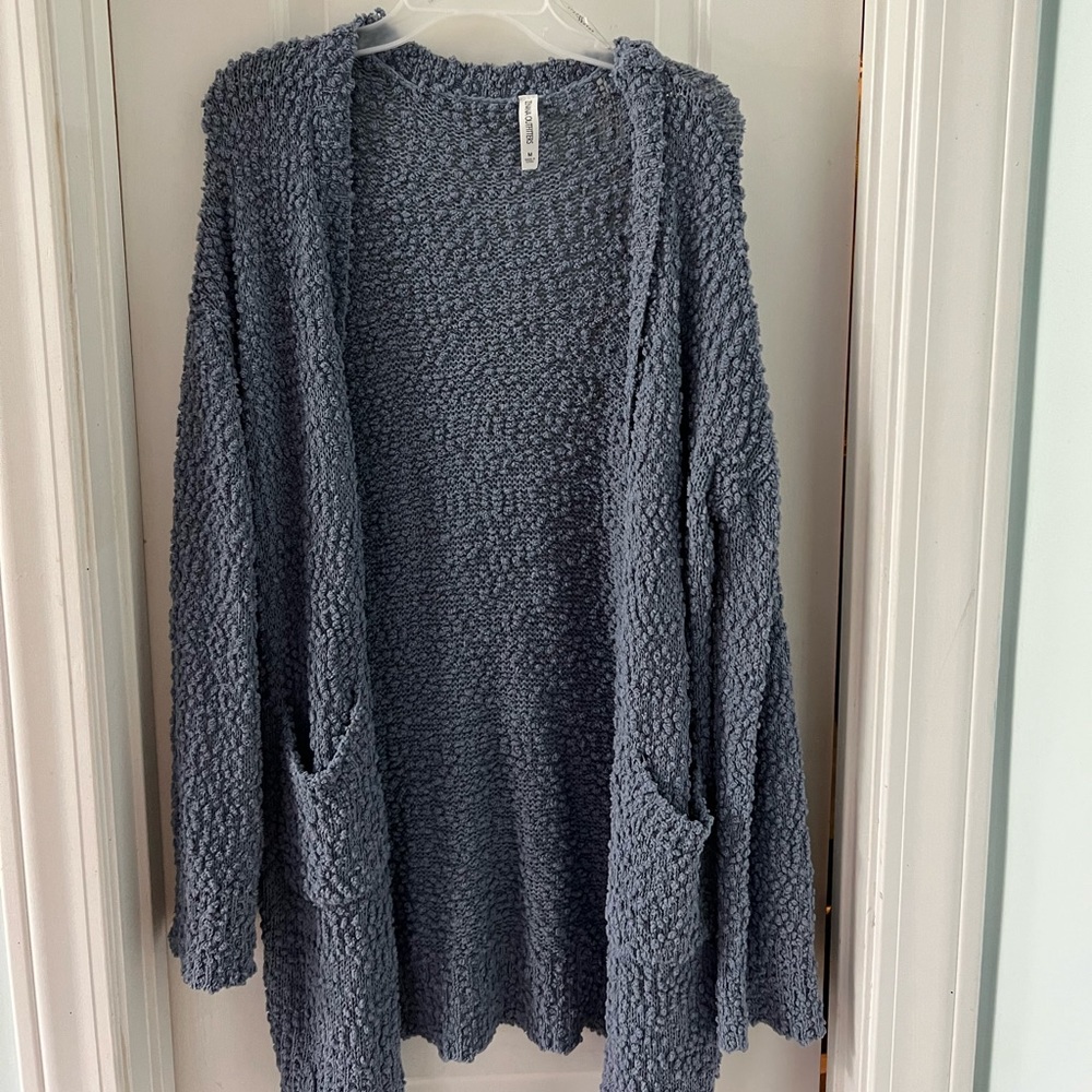 Popcorn style cardigan